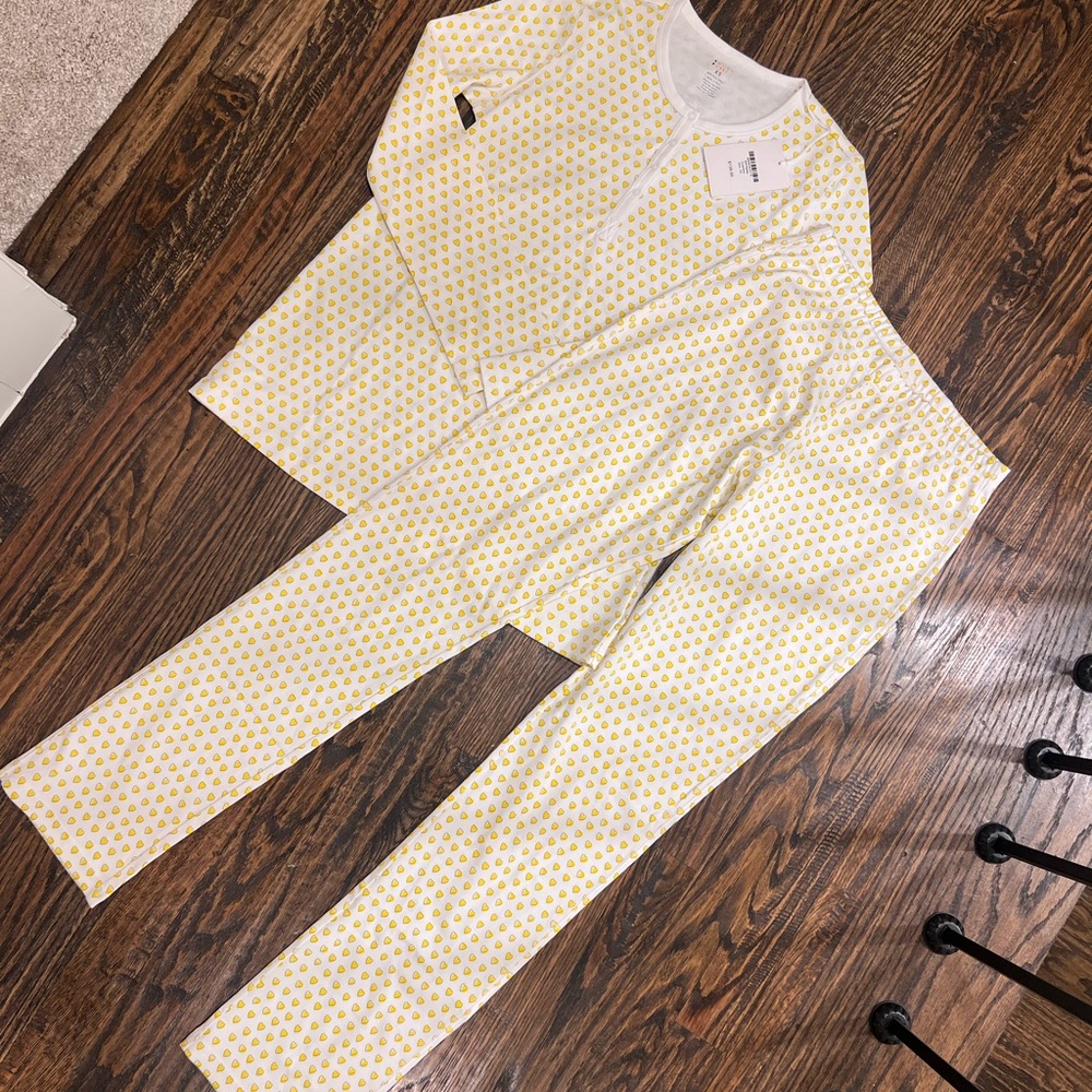 Roller Rabbit Yellow Hearts Pajamas SOLD OUT - Picture 3 of 8